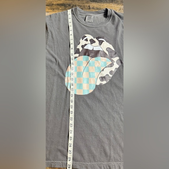 Comfort Colors Dark Gray Graphic Tee - Picture 6 of 6